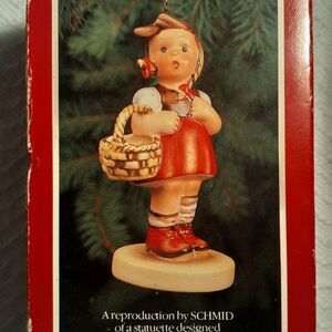 Hummel Schmid 1984 sweetheart ornament